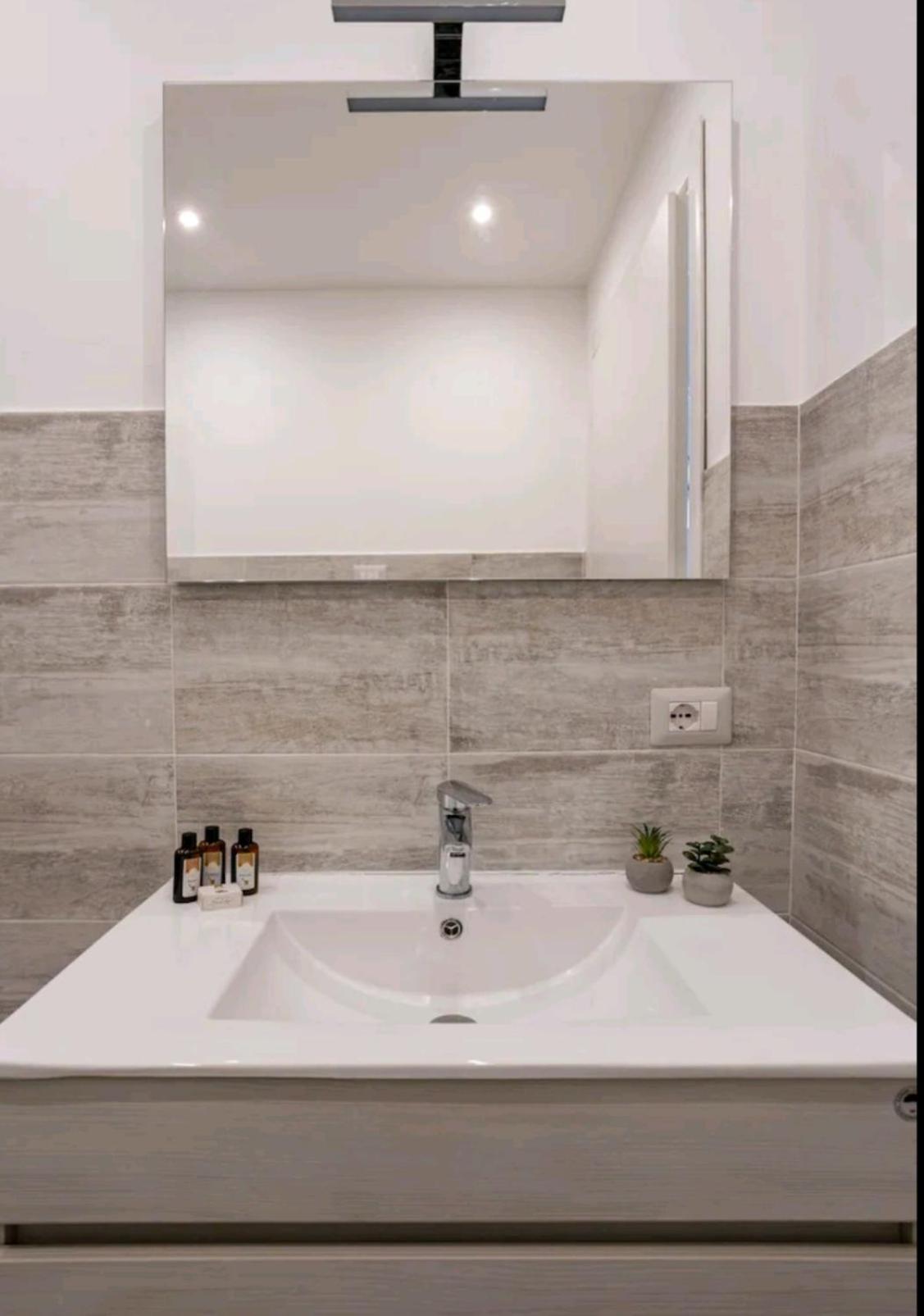 Iris Home Camblione Екстер'єр фото