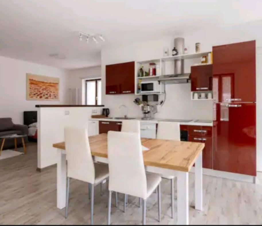 Iris Home Camblione Екстер'єр фото